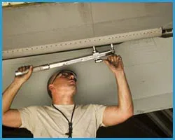 United Garage Door Denver, CO 303-502-2878 - sidebar-door-install-15-05m